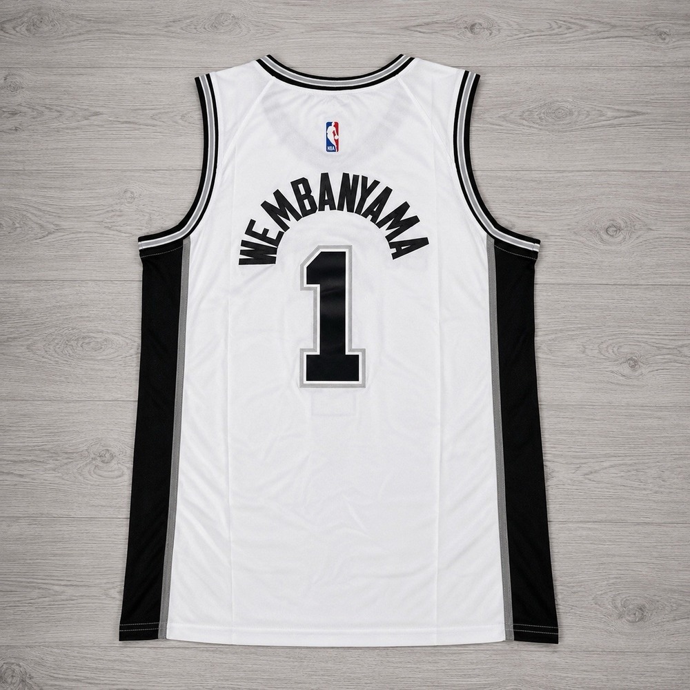 NWT Nike San Antonio Spurs Victor Wembanyama #1 White NBA Swingman Jersey L /50